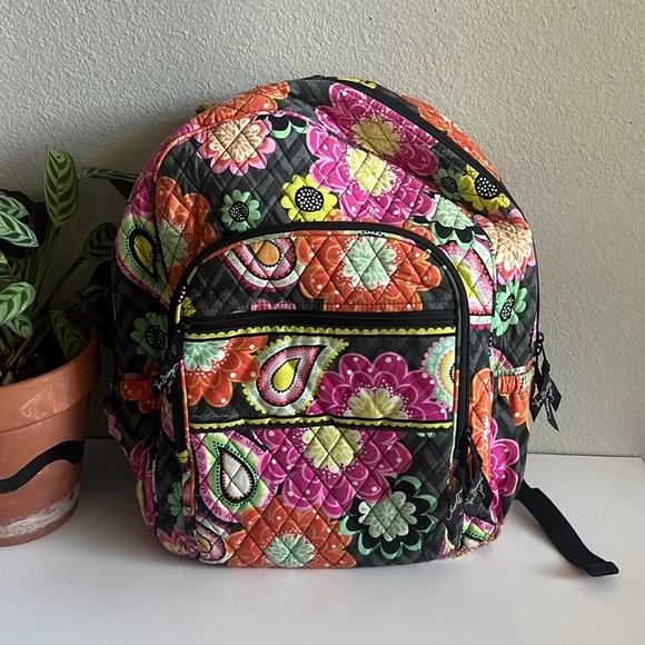Vera Bradley Campus Backpack in the retired Ziggy Zinnia pattern.  Vera Bradley Quilted Campus Backpack Ziggy Zinnia Pattern  main image 2